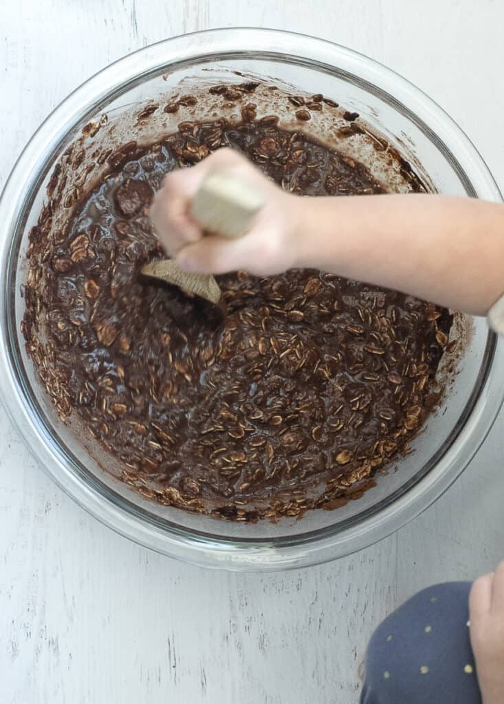 mixing bowl with baked chocolate oats