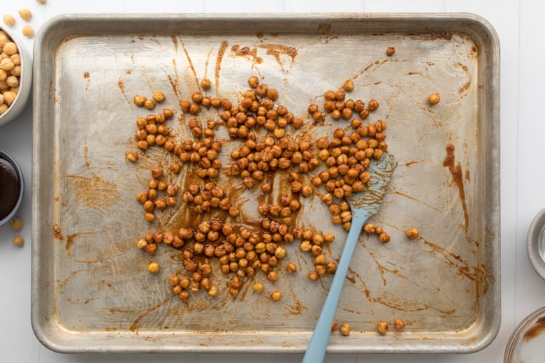 barbecue chickpeas on baking sheet