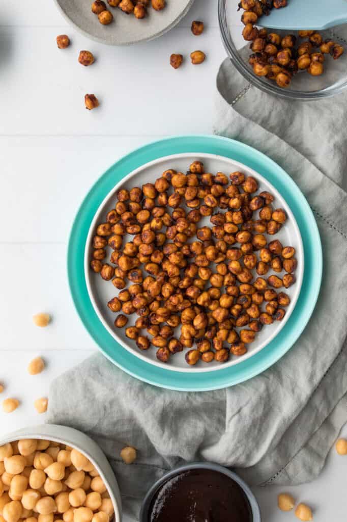 bbq roasted chickpeas in bowl with gray napkin