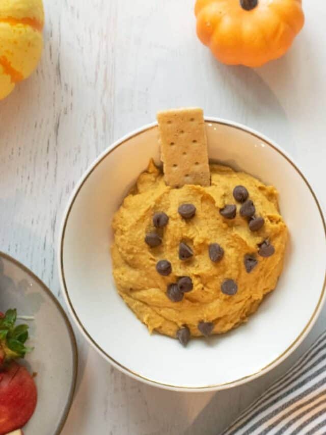 cropped-Cookie-dough-with-pumpkin.jpg