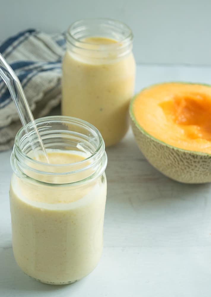 A cantaloupe and mango smoothie is a great snacks for kids. 