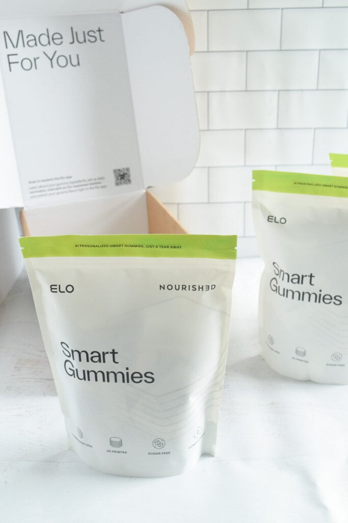 bag of elo smart gummies
