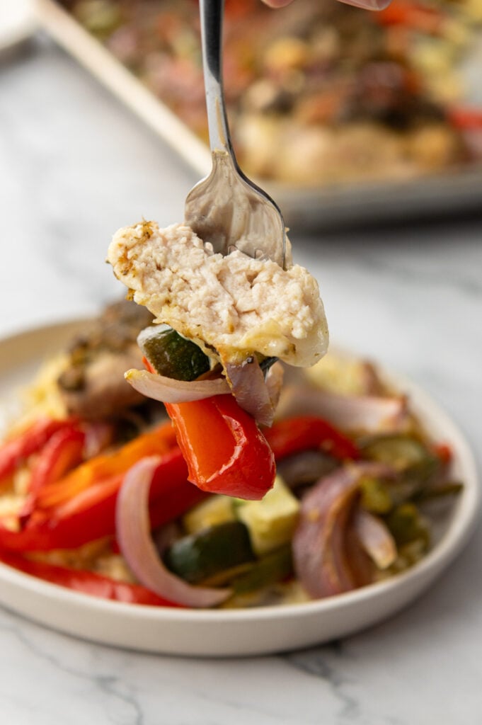 sheet pan chicken thighs and veggies