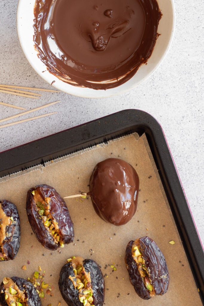 stuffed dates with melted chocolate